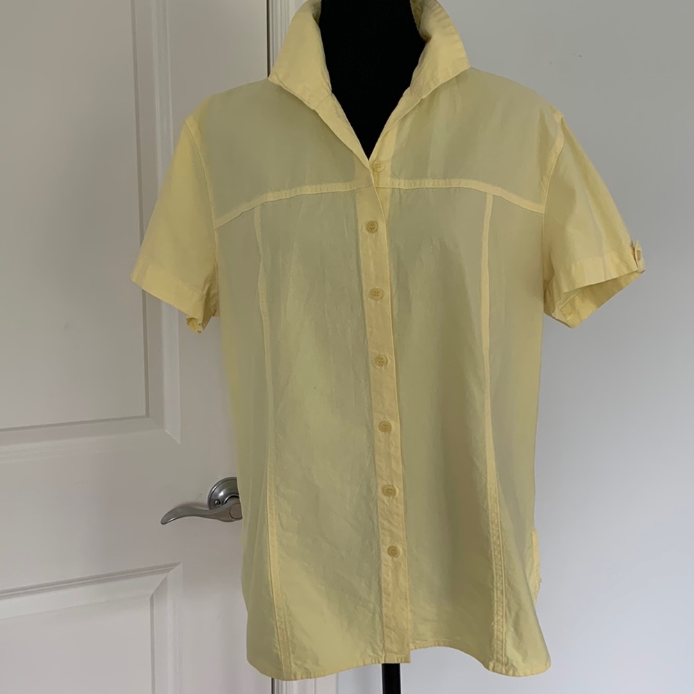 NORTHERN REFLECTIONS PALE YELLOW COTTON SHORT SLEEVED BUTTON UP SHIRT / LARGE